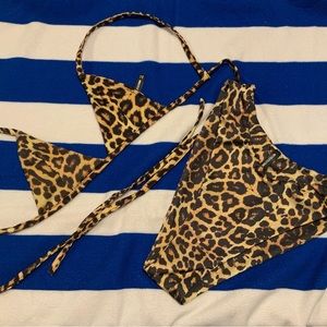 Pretty little things animal print bikini brand new without tags size 2